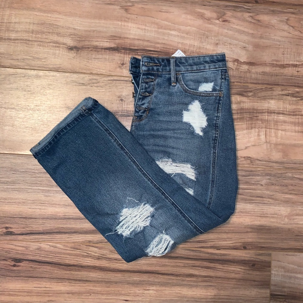Ripped mom jeans